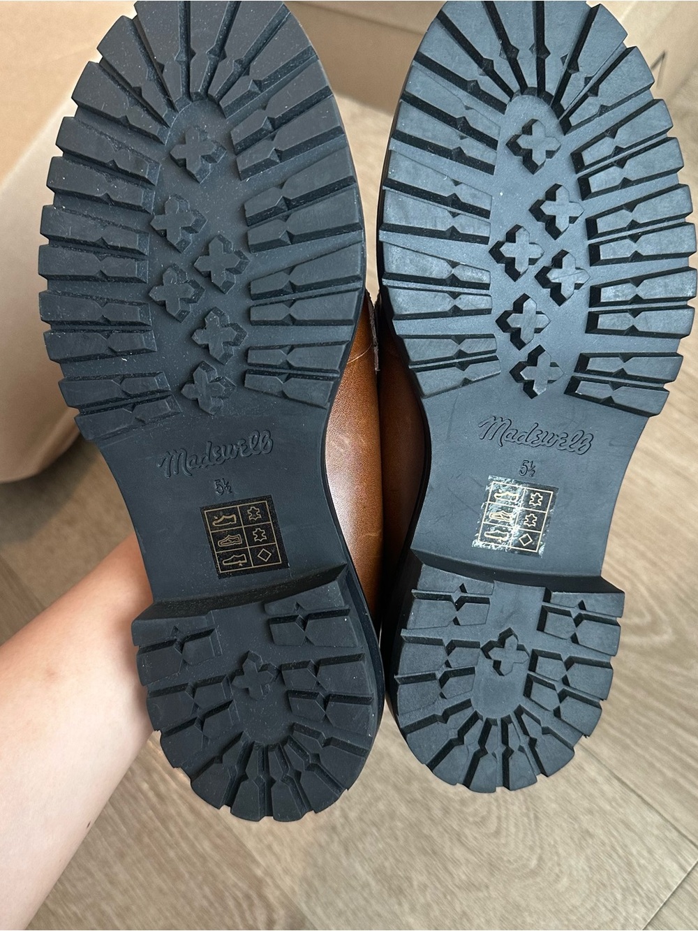 Madewell Women’s Bradley Lugsole Loafer size 5.5 - Picture 3 of 4